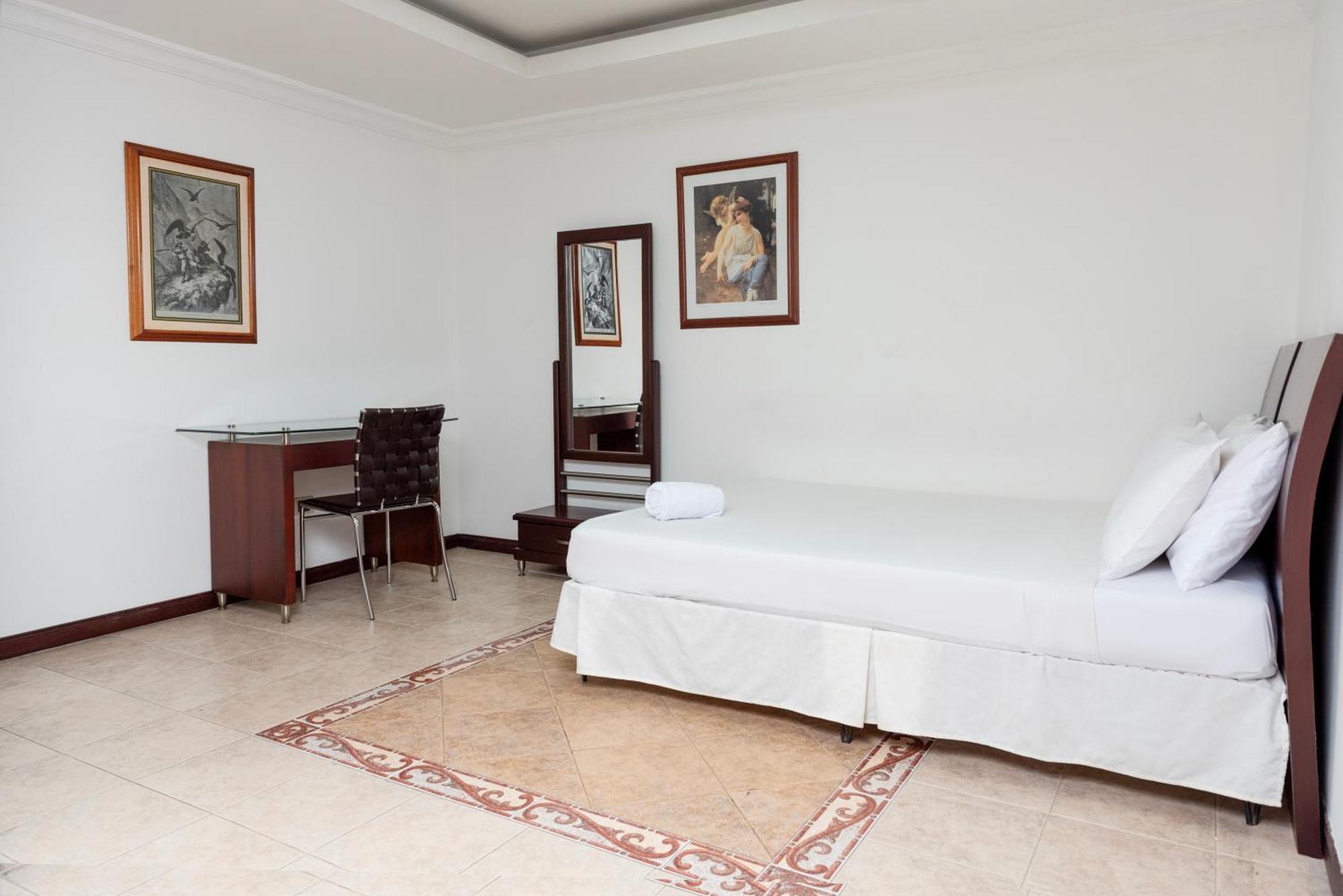 Hotel Plaza Las Americas Cali Dış mekan fotoğraf
